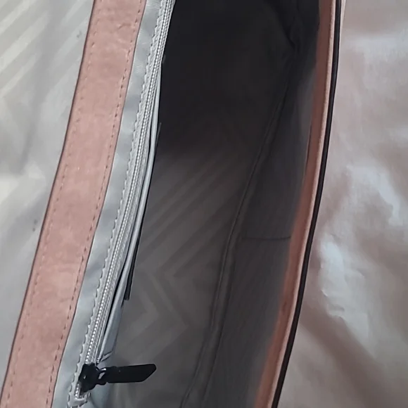 Bag - Picture 4 of 5